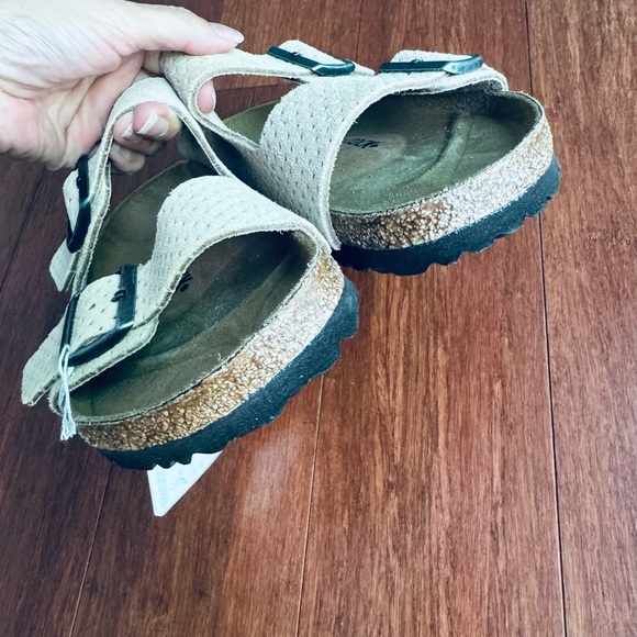 Birkenstock Men Arizona Pin Dot Slide Sandals in Beige Eu 42 US 9-9.5 - Picture 7 of 8